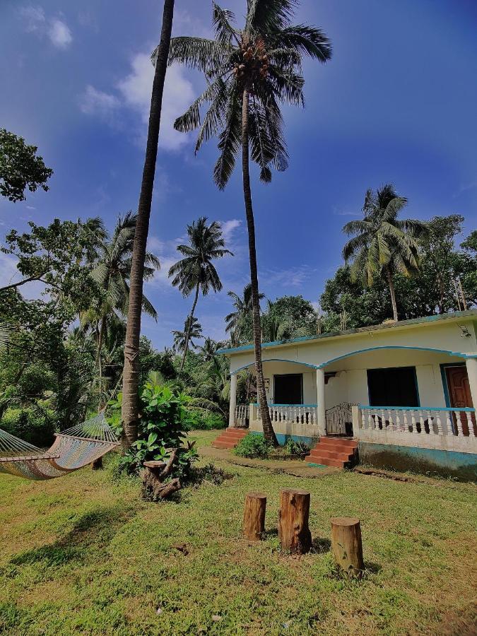 Coco Inn Goa Candolim Buitenkant foto